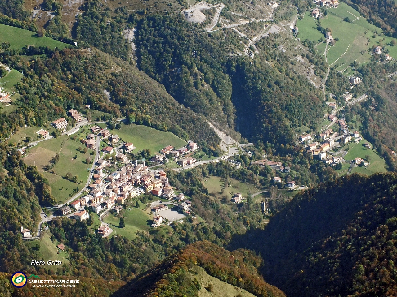 70 Zoom su Gorno (Valle del Riso).JPG